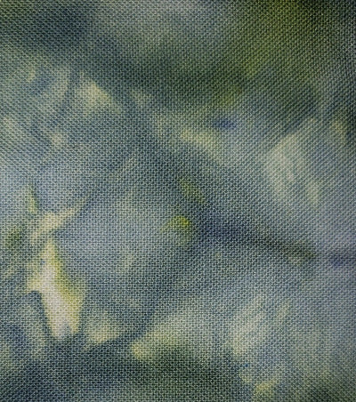 Hazy Green swatch dye over ice