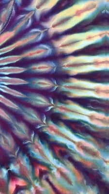 Fan fold, dye under ice. Photo credit: Scott Walker, Rad Dyes.