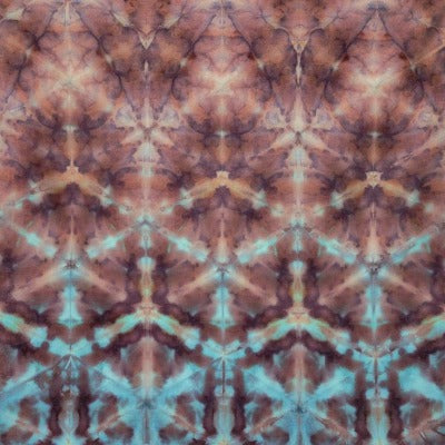 Shibori fold, dye under ice. Photo credit: Margo Farnsworth.
