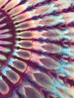 Fan fold, dye under ice. Photo credit: Scott Walker, Rad Dyes.