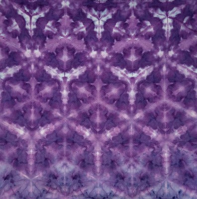 Shibori fold, dye under ice. Photo credit: Margo Farnsworth.