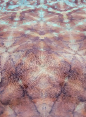 Shibori fold, dye under ice. Photo credit: Margo Farnsworth.