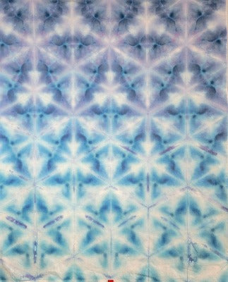 Shibori fold, dye under ice. Photo credit: Margo Farnsworth.