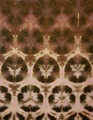 Shibori fold, dye under ice. Photo credit: Margo Farnsworth.