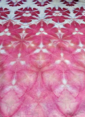 Shibori fold, dye under ice. Photo credit: Margo Farnsworth.